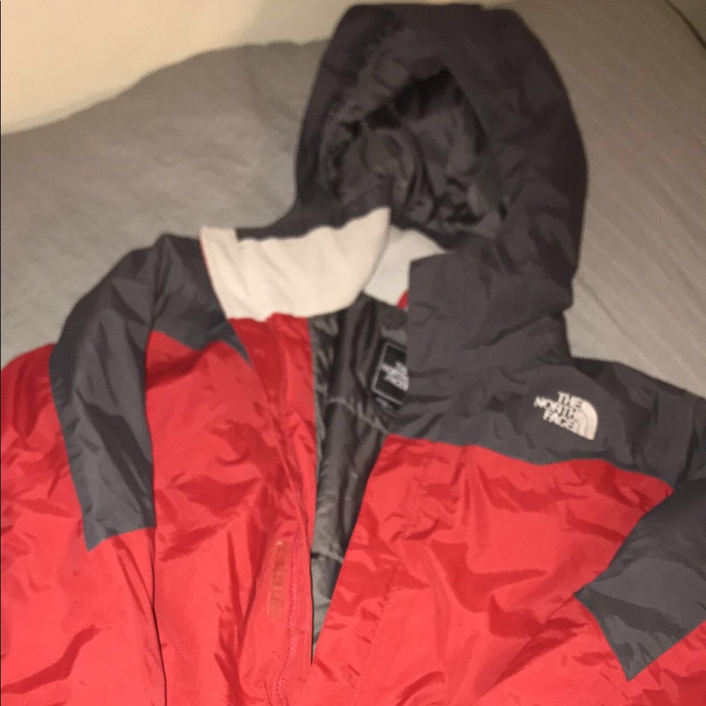 Boys Youth XL Red & Grey North Face Winter Jacket